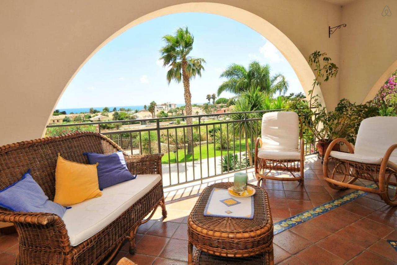 "Villa Rosa" Marina di Ragusa Exteriör bild